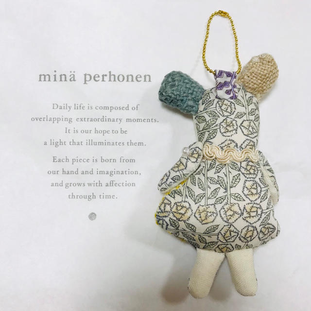 mina perhonen(ミナペルホネン)のミナペルホネン　ミニくまちゃんチャーム② ハンドメイドのアクセサリー(チャーム)の商品写真