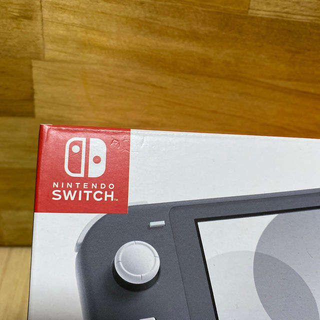 任天堂スイッチライト　新品未開封　ニンテンドーNintendo Switch