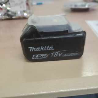 マキタ(Makita)のマキタ純正18vバッテリー(工具/メンテナンス)