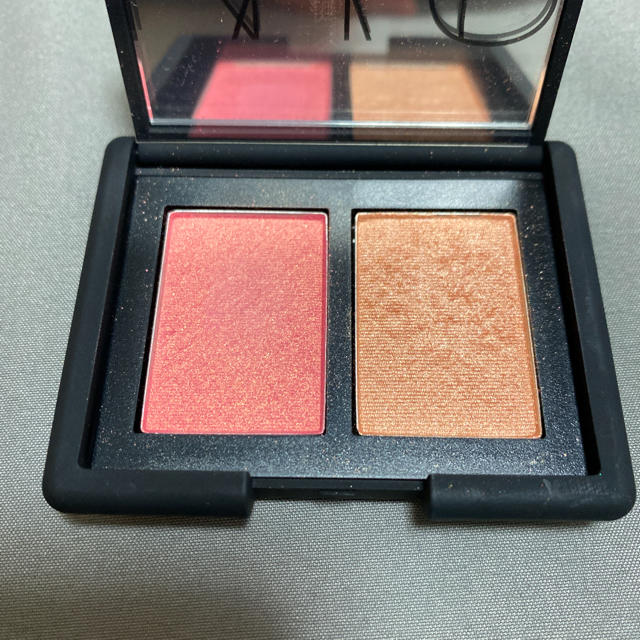 NARS(ナーズ)のNARS ブラッシュカラーデュオ コスメ/美容のベースメイク/化粧品(チーク)の商品写真