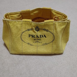 プラダ(PRADA)のPRADA　カナパ　黄色　イエロー　Lサイズ(トートバッグ)