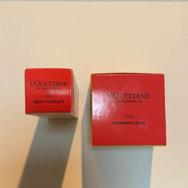 L'OCCITANE(ロクシタン)のL'OCCITANE リップスクラブ　リップバーム コスメ/美容のスキンケア/基礎化粧品(リップケア/リップクリーム)の商品写真