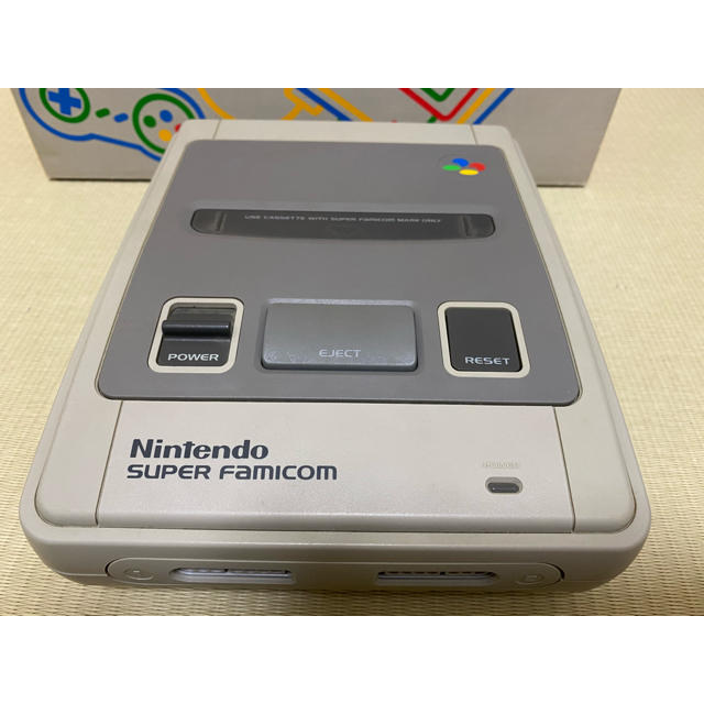 任天堂(ニンテンドウ)の任天堂スーパーファミコンとソフト6本 エンタメ/ホビーのゲームソフト/ゲーム機本体(家庭用ゲーム機本体)の商品写真