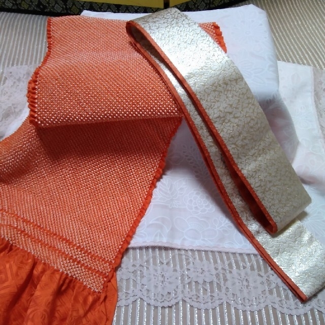 正絹　総絞り　振袖用　帯揚げ(オレンジ　総絞り)　&　リバーシブル　伊達襟
