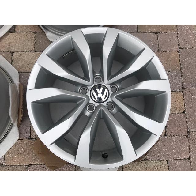 ザ・ビートル 純正ホイール フォルクスワーゲン VW 1