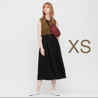 ユニクロ(UNIQLO)の新品タグ付き ユニクロ ベルテッドリネンレーヨンロングスカート(ロングスカート)