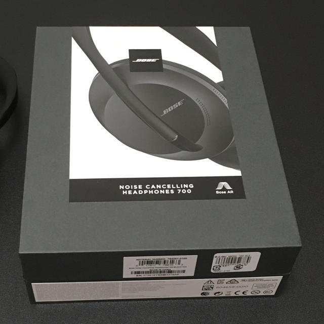 BOSE ノイズキャンセリングヘッドホン 700 箱・備品完備 【名入れ無料