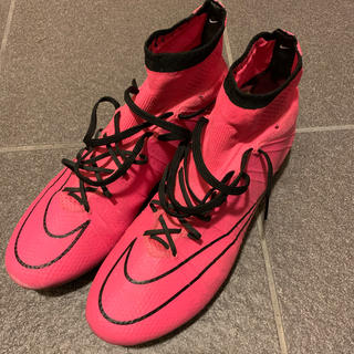 サッカースパイク Nike ピンクの通販 46点 フリマアプリ ラクマ