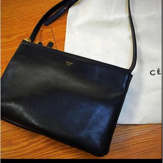 セリーヌ(celine)のセリーヌ トリオバッグ 再出品(ショルダーバッグ)