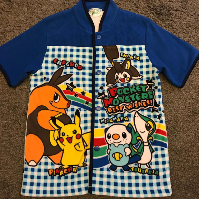 ポケモン(ポケモン)のポケモン　羽織りパジャマ　120サイズ  キッズ/ベビー/マタニティのキッズ服男の子用(90cm~)(パジャマ)の商品写真