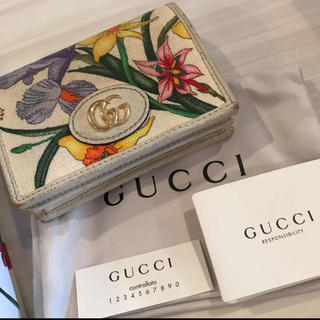 グッチ(Gucci)のグッチ　花柄　財布　折りたたみ(財布)
