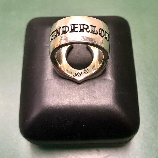 TENDERLOIN T-H.S RING (CS) SILVER/STONE