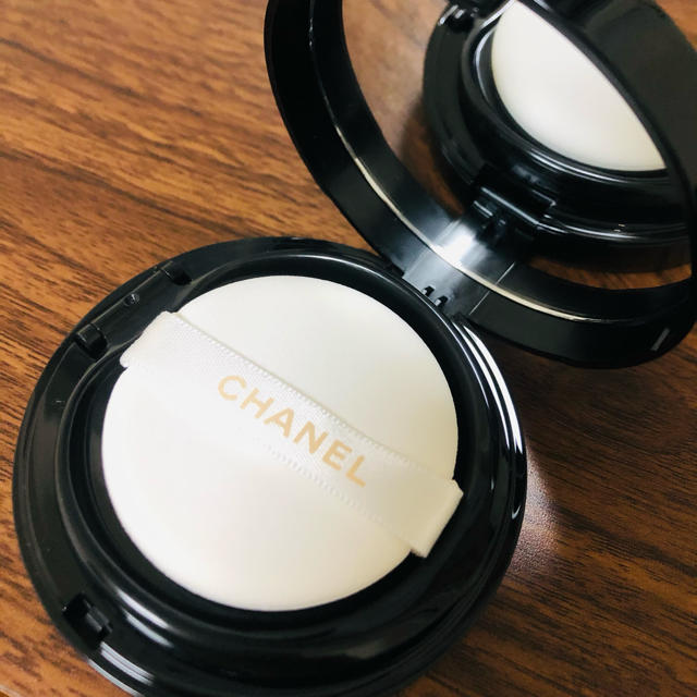 【未使用品】CHANEL ヴィタルミエール グロウ 20:BEIGE