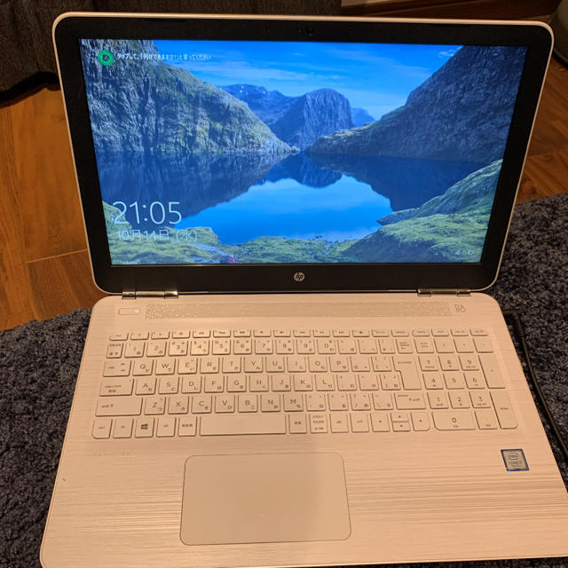 HP(ヒューレットパッカード)のHP PAVILION 15-au106tu ノートパソコン スマホ/家電/カメラのPC/タブレット(ノートPC)の商品写真