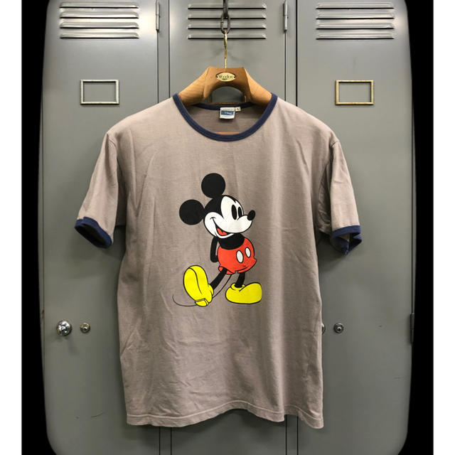 Disney(ディズニー)のDISNEY Official Mickey Mouse Trim Tee メンズのトップス(Tシャツ/カットソー(半袖/袖なし))の商品写真