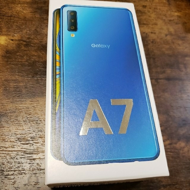 Galaxy A7 ブルー 64 GB SIMフリー