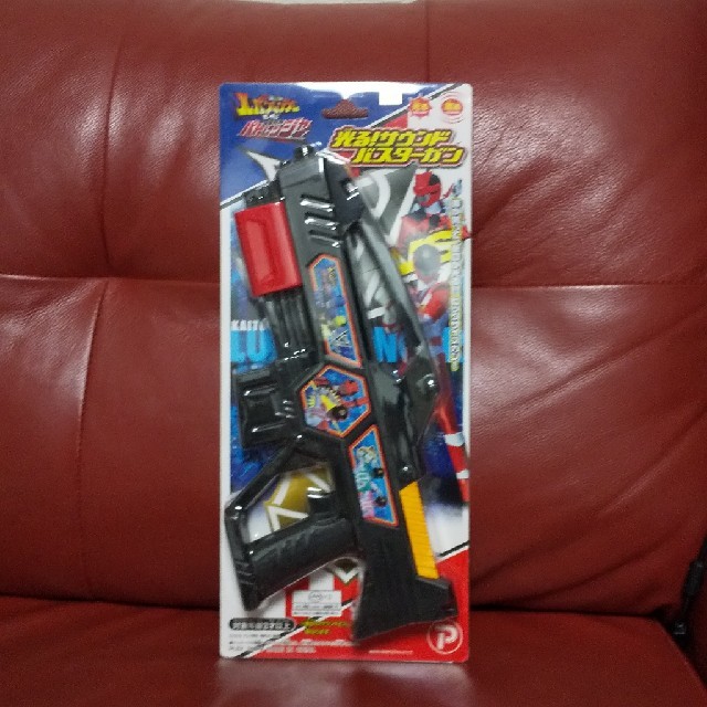 新品 光る!サウンドバスターガン ルパンレンジャーvsパトレンジャー エンタメ/ホビーのフィギュア(特撮)の商品写真