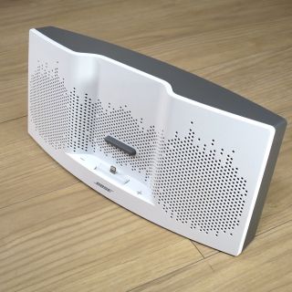 ボーズ(BOSE)のBOSE SoundDock XT speaker ドック型スピーカー(スピーカー)