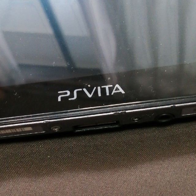 Playstation Vita PCH-1100 2