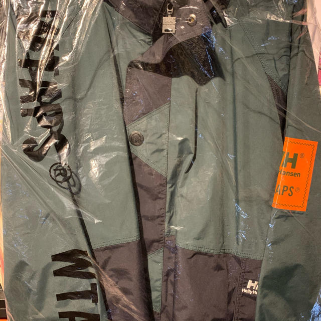 W)taps(ダブルタップス)の送込! Wtaps Helly Hansen Bow ジャケット 緑 メンズのジャケット/アウター(マウンテンパーカー)の商品写真