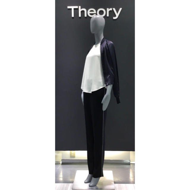 theory(セオリー)のTheory 18aw 異素材テーパードパンツ レディースのパンツ(カジュアルパンツ)の商品写真