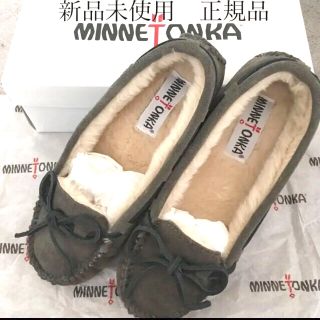 ミネトンカ(Minnetonka)の残りわずか◎ミネトンカ　モカシン　キャリー　UGG  人気色(スリッポン/モカシン)