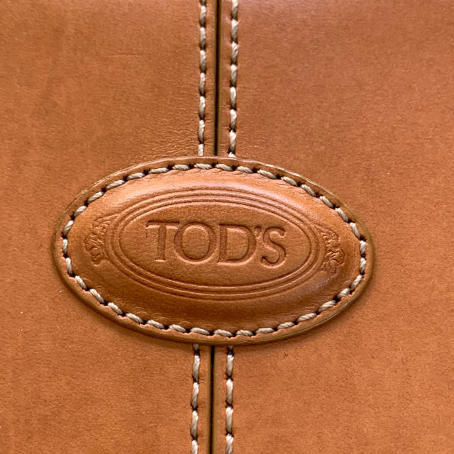 TOD'S(トッズ)のTOD‘S トートバッグ　ヌメ革　Usedです レディースのバッグ(トートバッグ)の商品写真