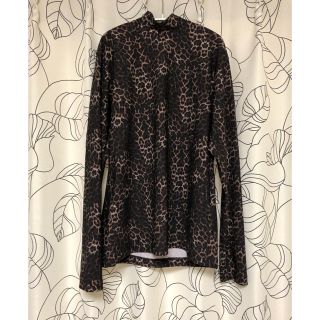 ジョンローレンスサリバン(JOHN LAWRENCE SULLIVAN)の20aw  HI-NECK TOP / LEOPARD(Tシャツ/カットソー(七分/長袖))