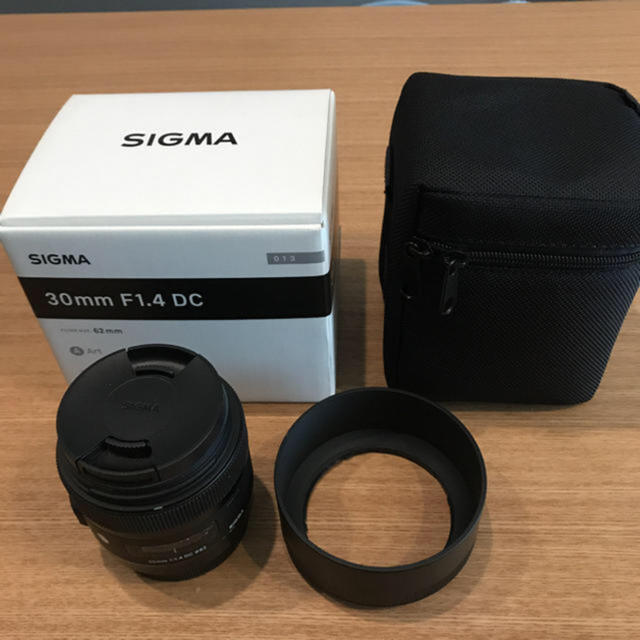 Canon EOS 80D(W) / SIGMA 30F1.4 DC HSM/C