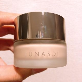 ルナソル(LUNASOL)のLUNASOL グロウイングシームレスバーム ファンデーション OC01(ファンデーション)