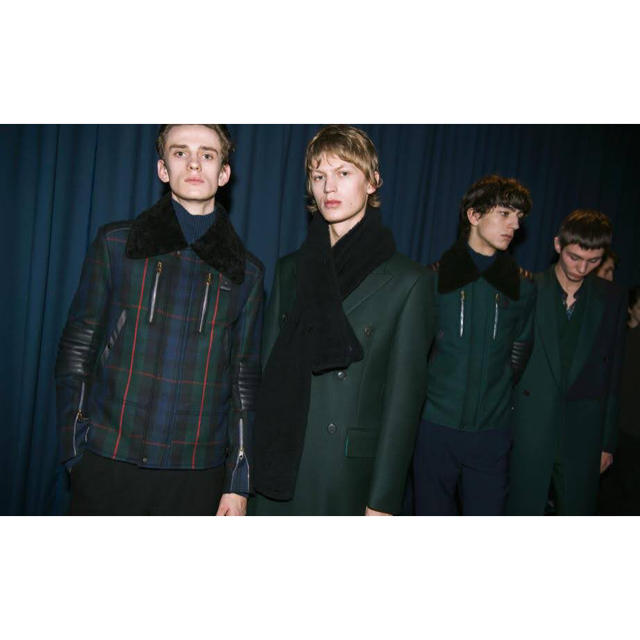 Paul Smith(ポールスミス)のポールスミス 18aw パリコレクション　ダブルブレスト　チェスターコート メンズのジャケット/アウター(チェスターコート)の商品写真