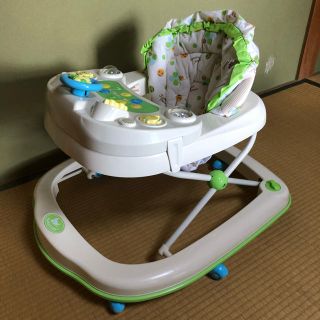 ニシマツヤ(西松屋)のまみすけ様専用　歩行器　babycraft(歩行器)