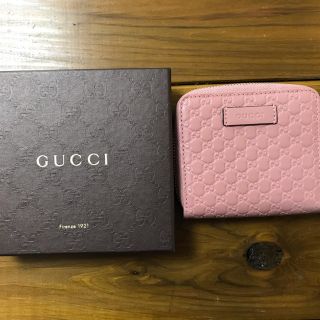 グッチ(Gucci)のかな様　GUCCI 二つ折り財布(財布)