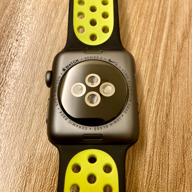 Apple Watch(アップルウォッチ)のApple Watch Series 2  Nike+ - 42mm 美品！ スマホ/家電/カメラのスマホ/家電/カメラ その他(その他)の商品写真