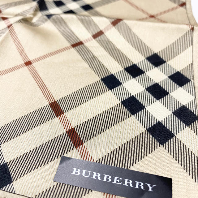 BURBERRY(バーバリー)のマダムやん様専用　バーバリーハンカチ メンズのファッション小物(ハンカチ/ポケットチーフ)の商品写真