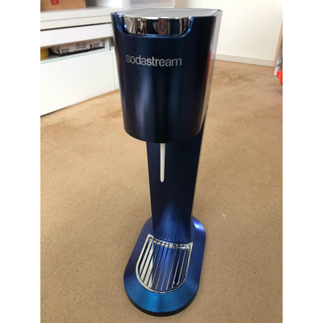 【本日発送】ソーダストリーム sodastream GENESIS 本体 スマホ/家電/カメラの調理家電(調理機器)の商品写真