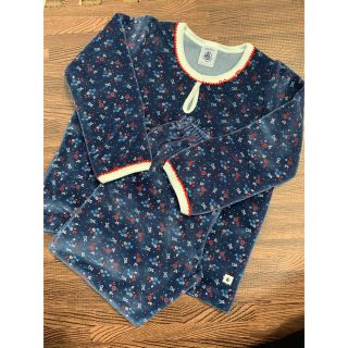 プチバトー(PETIT BATEAU)のプチバトー　パジャマ　　95cm(パジャマ)