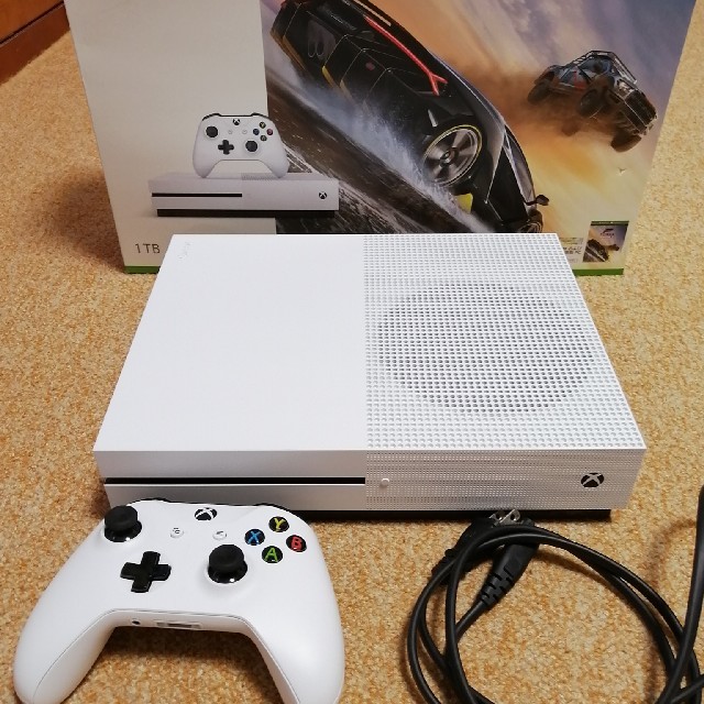 Xbox One s 1TB  フォルツァ４ソフト付