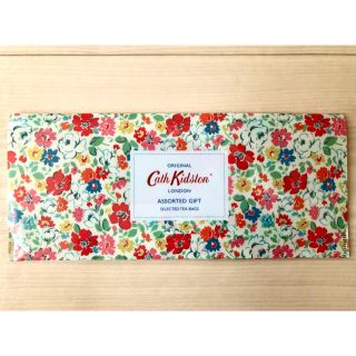 キャスキッドソン(Cath Kidston)の新品キャスキッドソン 花柄 クリアホルダー チケットケース レシートケース 等に(ファイル/バインダー)