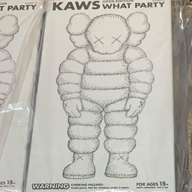 MEDICOM TOY(メディコムトイ)の新品未開封 KAWS WHAT PARTY WHITE MEDICOM TOY エンタメ/ホビーのフィギュア(その他)の商品写真