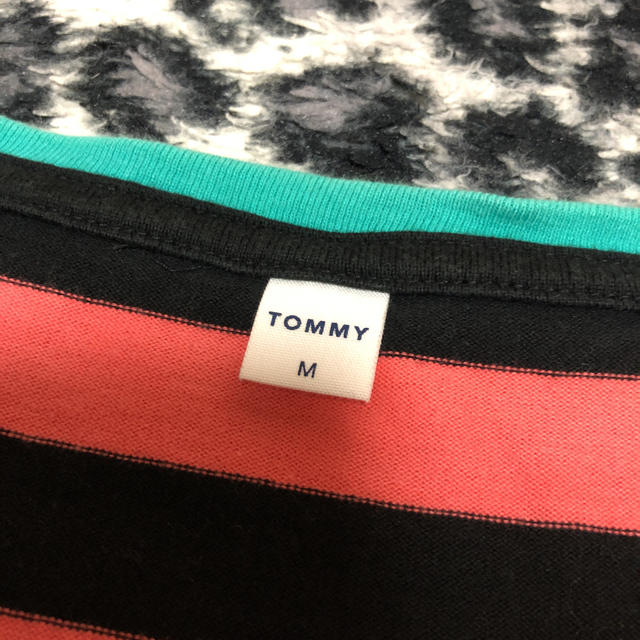 TOMMY(トミー)のTOMMY Tシャツ ボーダー　半袖　トミー レディースのトップス(Tシャツ(半袖/袖なし))の商品写真
