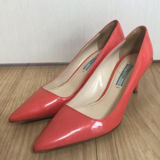 プラダ(PRADA)のプラダ ヒール パンプス ピンク エナメル PRADA 36 ポインテッドトゥ(ハイヒール/パンプス)