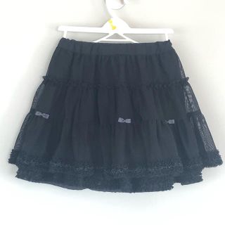 ベベ(BeBe)の花様専用⭐️bebe フリルスカート　黒　120(スカート)