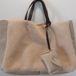 カージュ(Khaju)の\本日限定お値下げ!!/【khaju】フェイクレザーリバーシブルトートバッグ(トートバッグ)