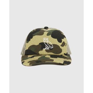 アベイシングエイプ(A BATHING APE)のOVO x BAPE 1ST CAMO MESH CAP（ピンバッジ付き）(キャップ)