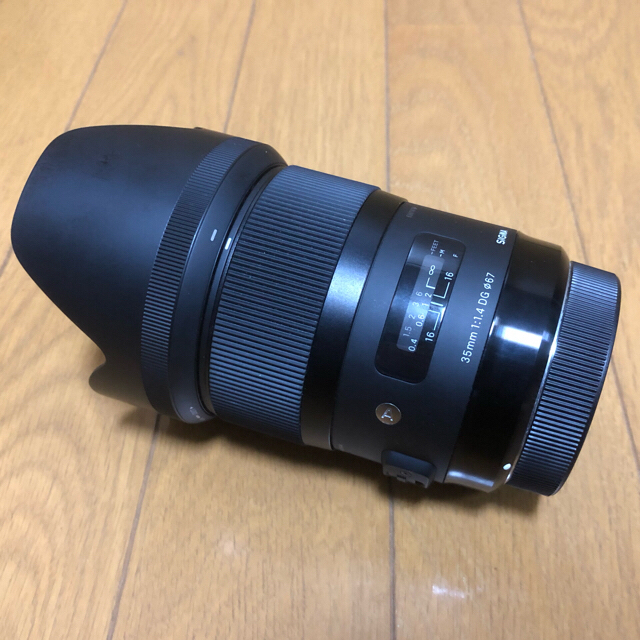 SIGMA(シグマ)のSIGMA 35mm F1.4 DG EFマウント USBDOCK付き スマホ/家電/カメラのカメラ(レンズ(単焦点))の商品写真