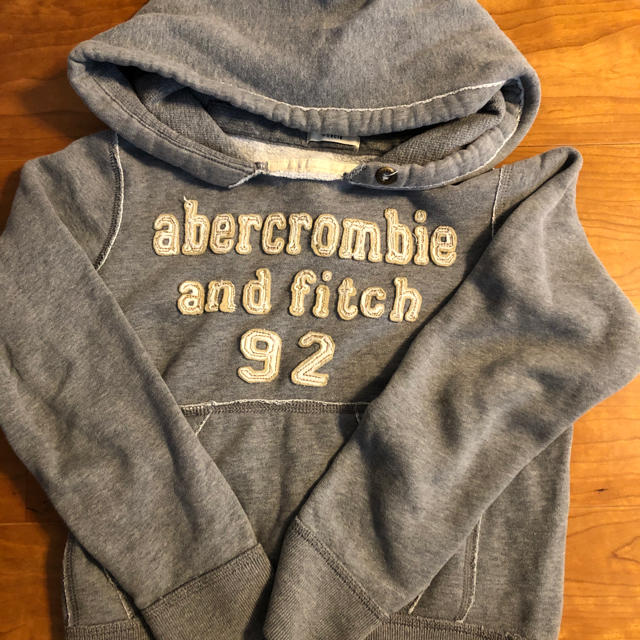 Abercrombie & Fitch 4点セット　サイズS 140くらい