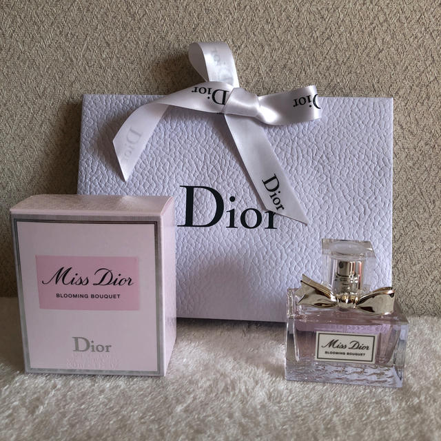 Dior(ディオール)のミスディオール　ブルーミングブーケ　 コスメ/美容の香水(香水(女性用))の商品写真