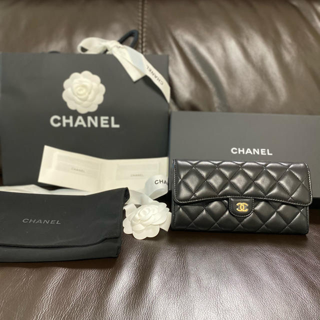 新品　シャネル　CHANEL 長財布　マトラッセ　黒　ゴールド　正規品