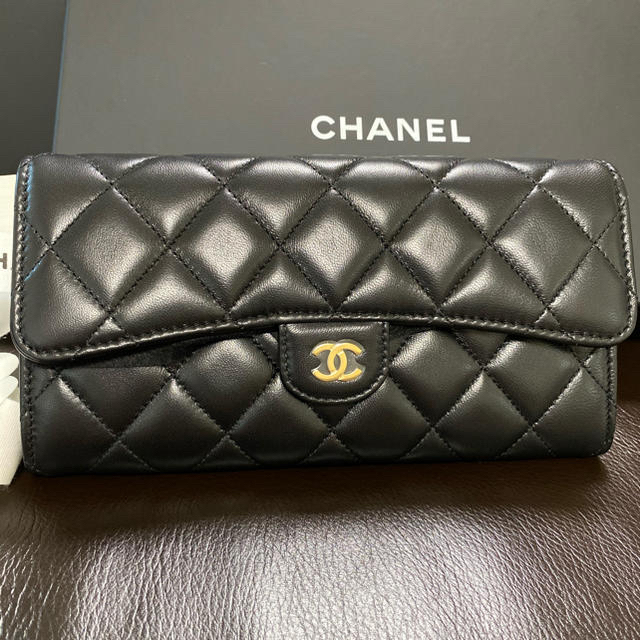 新品　シャネル　CHANEL 長財布　マトラッセ　黒　ゴールド　正規品